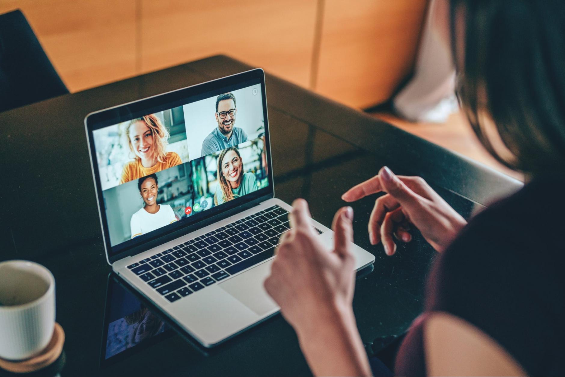 Domaines d'expertise financière de Brivara Link